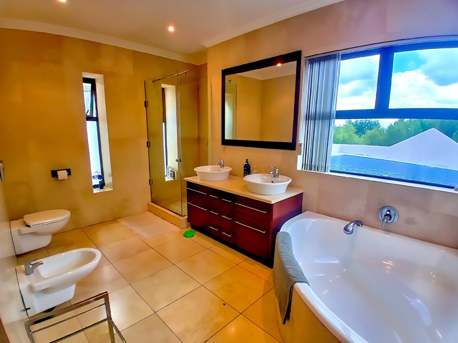 4 Bedroom Property for Sale in Westdene Free State